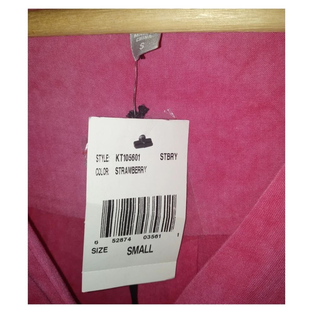 Kut from the Kloth Button Down Blouse Strawberry / Pink Top‎ - Picture 3 of 6